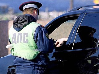 В Саратове подросток сбил полицейского на пешеходном переходе