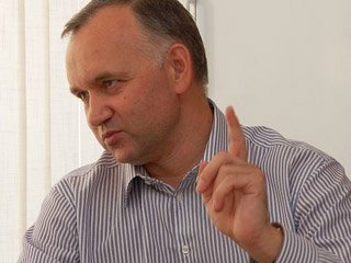 Владимир Пожаров: «Над созданием своего благоприятного инвестиционного «микроклимата» уже работают и органы местного самоуправления»
