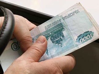 Подруга задержанного грабителя попыталась подкупить следователя