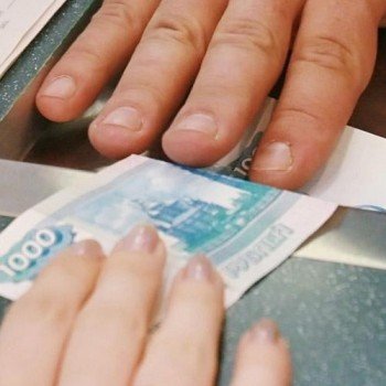 В Ртищево судят отоларинголога-взяточника