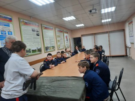 Юные казачата побывали на экскурсии в Региональном центре Юные казачата побывали на экскурсии в Региональном центре