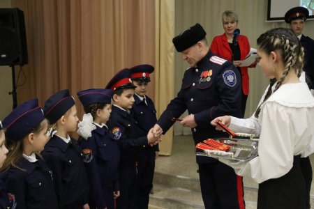 В Татищево прошла торжественная церемония посвящения в кадеты В Татищево прошла торжественная церемония посвящения в кадеты