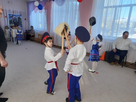 Казачата показали свою удаль и смекалку
