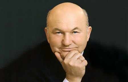 Общественники Севастополя продолжают бороться за присвоение звания Почётного гражданина посмертно Юрию Лужкову