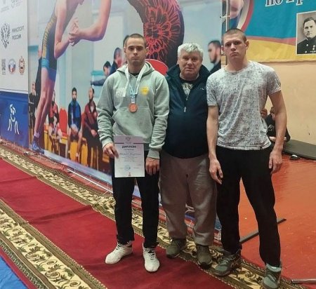 Воспитанник школы «РиФ» Владимир Мальцев стал бронзовым призером первенства России по греко-римской борьбе