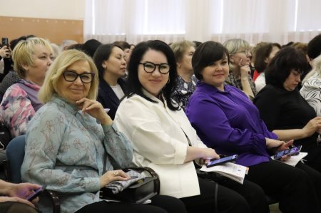 Директора школ откроют новые перспективы развития системы образования региона