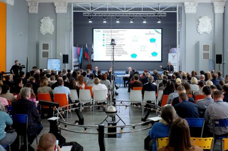В Кирове прошла окружная конференция по основам российской государственности