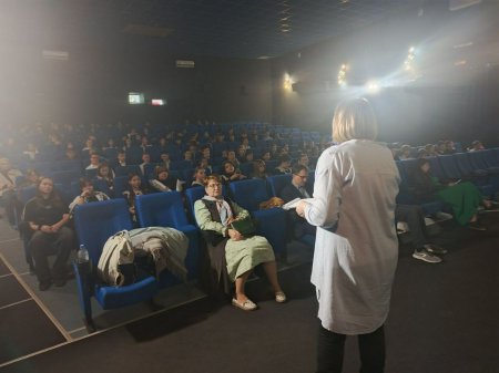 «Восемь десятилетий Победы»: саратовским школьникам рассказали о героизме земляков в годы войны