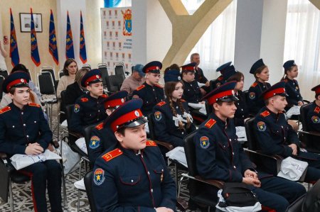 В Саратове начал работу межрегиональный семинар «Волжское казачество» В Саратове начал работу межрегиональный семинар «Волжское казачество»