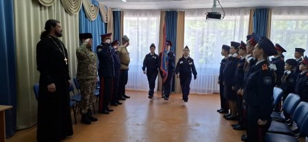 В школе с. Вязовка состоялся Большой казачий круг В школе с. Вязовка состоялся Большой казачий круг