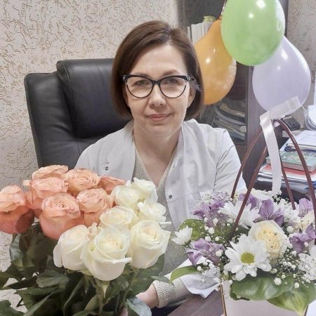 Главврачу Саратовского городского психоневрологического диспансера присвоено почетное звание