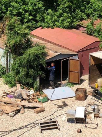 Жильцы дома на ул. Набережная Космонавтов, 1 оспаривают штрафы за парковку во дворе