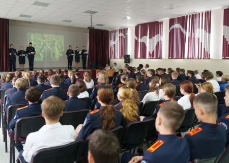 В МОУ «СОШ № 43 имени В.Ф. Маргелова»  прошла традиционная акция «Ангелы Беслана: боль и скорбь»