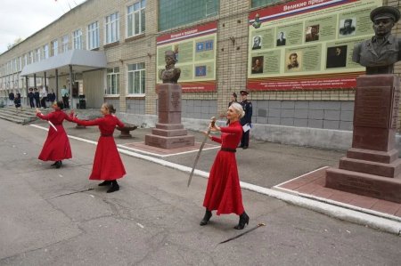 Фестиваль казачьей культуры прошел в школе имени В.Ф.Маргелова