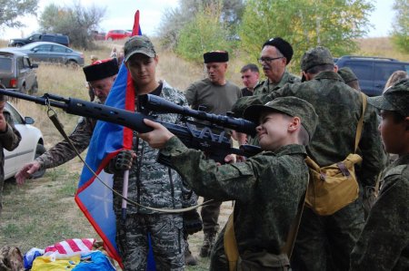 Казачья молодежь прошла испытания на соревнованиях «Пластунская тропа-2025»