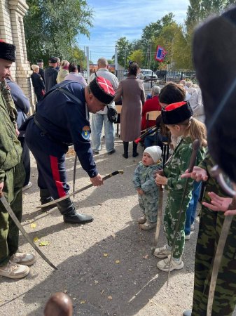В Новоузенске впервые прошёл межрайонный казачий фестиваль   «Покровские шермиции на Большом Узене»