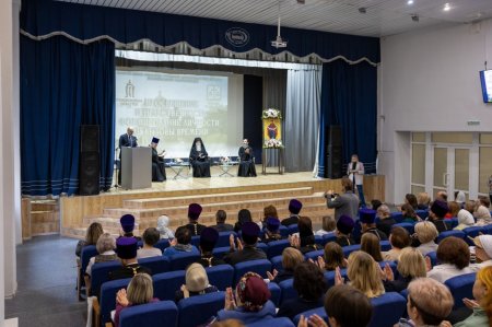 В Энгельсе открылись XIII региональные Покровские образовательные чтения