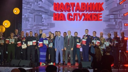 Лётчик Дмитрий Карелов – в ТОП-100 наставников России
