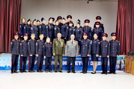 В Саратове почтили память погибших сотрудников органов внутренних дел В Саратове почтили память погибших сотрудников органов внутренних дел