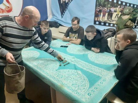 Проект «Казаки по следам истории»: первые итоги и новые экспонаты для петровского музея Проект «Казаки по следам истории»: первые итоги и новые экспонаты для петровского музея