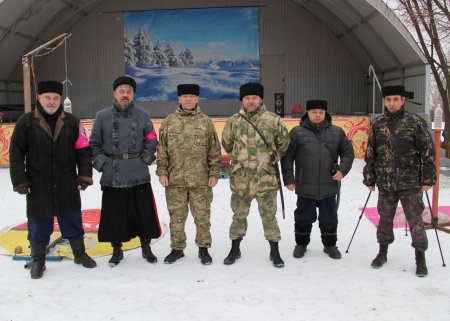 Казаки провели «Зимнюю баталицу» на Соколовой горе Казаки провели «Зимнюю баталицу» на Соколовой горе