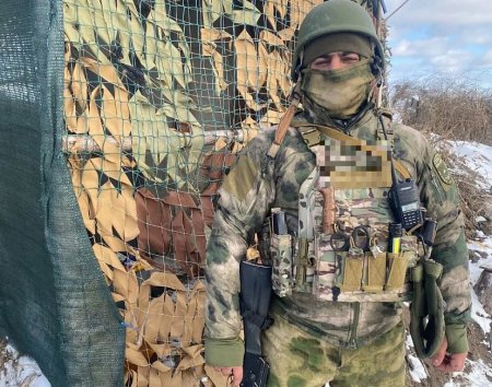 Многодетный боец награжден медалями «За храбрость»