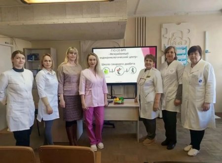 Саратовские врачи-эндокринологи прошли обучение в НМИЦ эндокринологии им И. И. Дедова