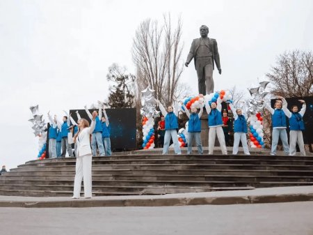 Сегодня в Саратовской области празднуют 65-летие первого полета человека в космос
