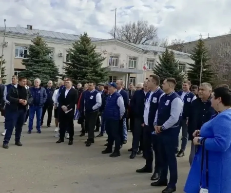 Глава района провела экскурсию для финалистов программы «Наши герои»