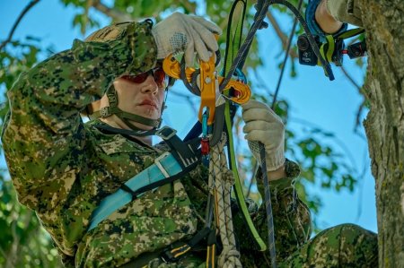 Казачья молодежь Саратовской области освоила навыки тактической медицины и спасательных работ