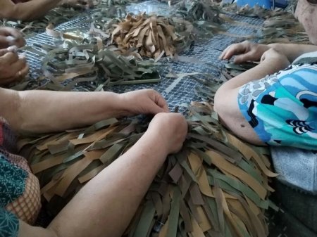 «Серебряные» мастерицы из Турковского района продолжают помогать участникам СВО
