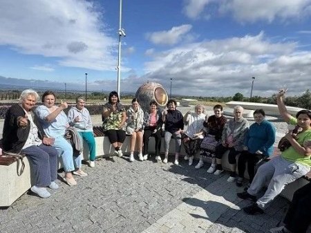 Проживающие Энгельсского дома-интерната посетили Парк покорителей космоса  