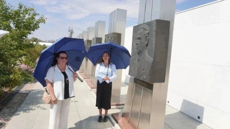 Семья Германа Титова посетила Парк покорителей космоса Семья Германа Титова посетила Парк покорителей космоса