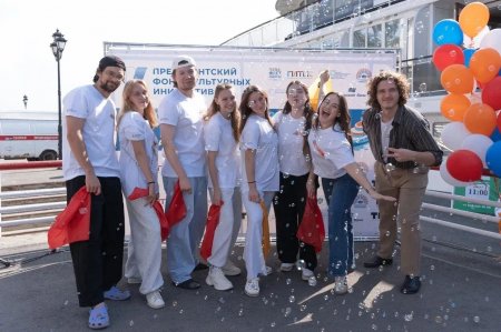 Из Саратова по Волге отправился теплоход с участниками Международного фестиваля-лаборатории «ГИТИСФЕСТ. Театральное Приволжье 2026»