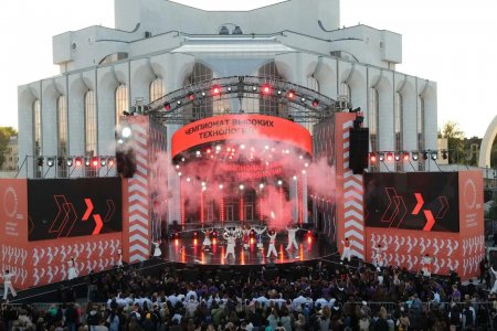 Студенты Энгельсского колледжа соревнуются в транспортных компетенциях чемпионата высоких технологий  