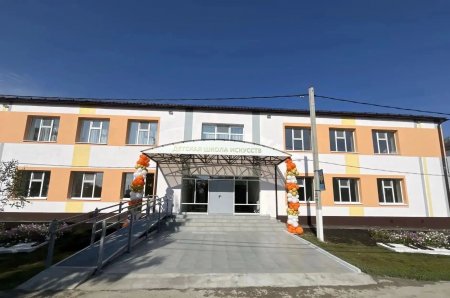 В Ивантеевском районе открыли современный клуб и школу искусств