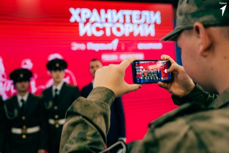 Саратовских школьников и студентов посвятили в «Хранителей истории» Саратовских школьников и студентов посвятили в «Хранителей истории»