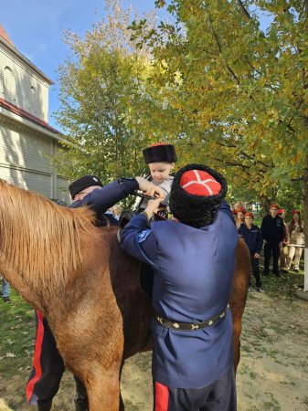 В Новоузенске состоялся фестиваль «Покровские шермиции на Большом Узене»