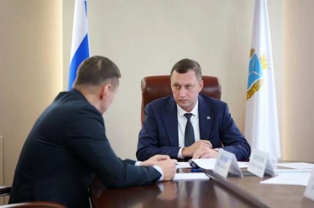 Лев Воронин и Роман Бусаргин обсудили перспективы развития гандбола в регионе
