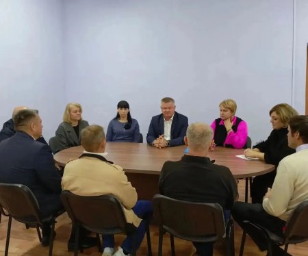 Визит Михаила Исаева в Советский район: контроль проблемных точек и запросы жителей