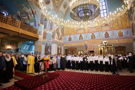 Свято-Троицкий собор Балаково освятили после масштабной реставрации: храм Шехтеля восстанавливали почти два десятилетия