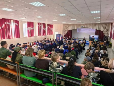 В Саратове прошла Стратегическая сессия «Волжское казачество» В Саратове прошла Стратегическая сессия «Волжское казачество»